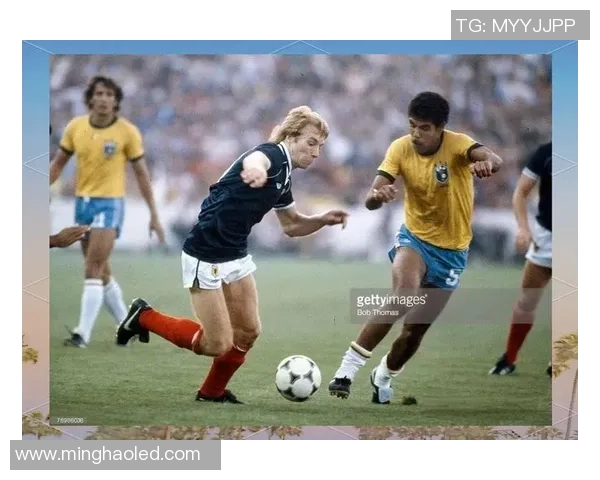 穿次顶足球鞋的球星如何改变了比赛格局与个人职业生涯的轨迹 穿次顶足球鞋的球星如何改变了比赛格局与个人职业生涯的轨迹