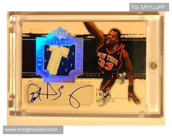 足球球星卡实体收藏热潮引领体育文化与潮玩新趋势